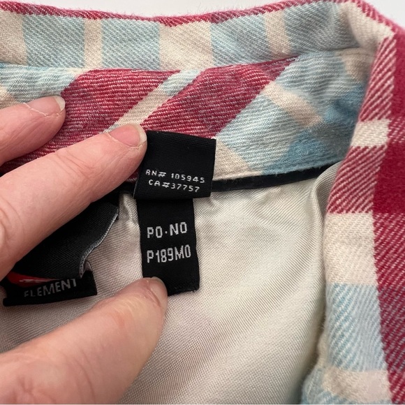 Men's Large Element Red & Blue Plaid Flannel Shirt - Classic Fit, Cotton Blend - Picture 4 of 12